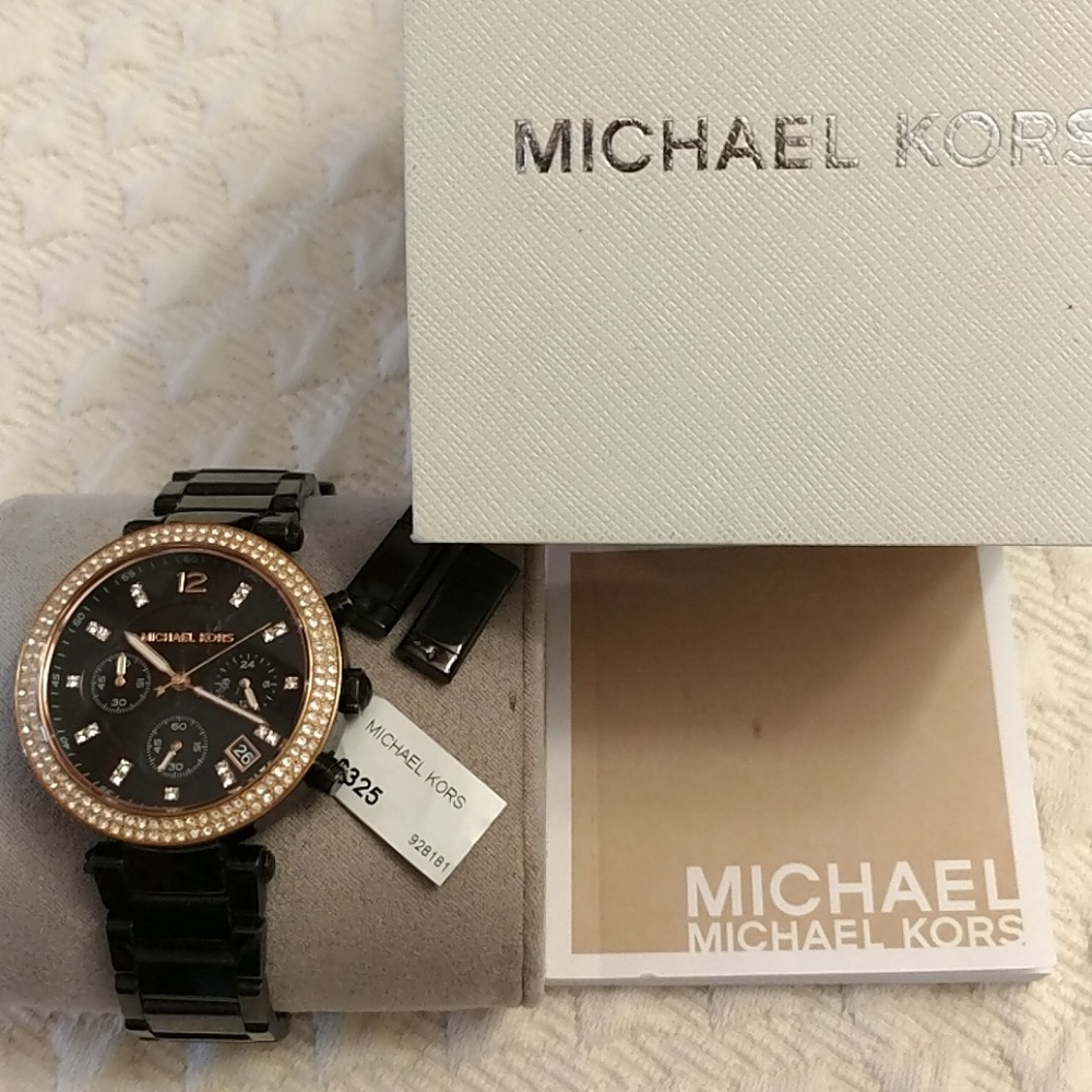 Michael kors black and gold watch